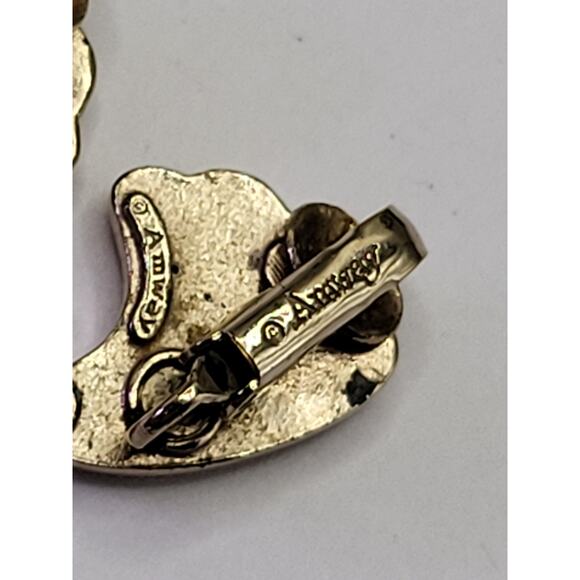 Vintage Amway Gold Tone Clip On Earrings Sculpted Wave Design 1980s - Picture 6 of 11